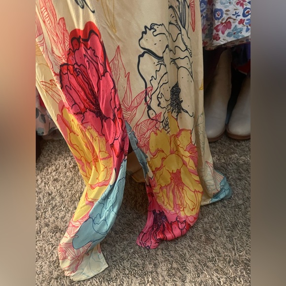 Ruffled Floral Maxi Dress - Picture 7 of 16